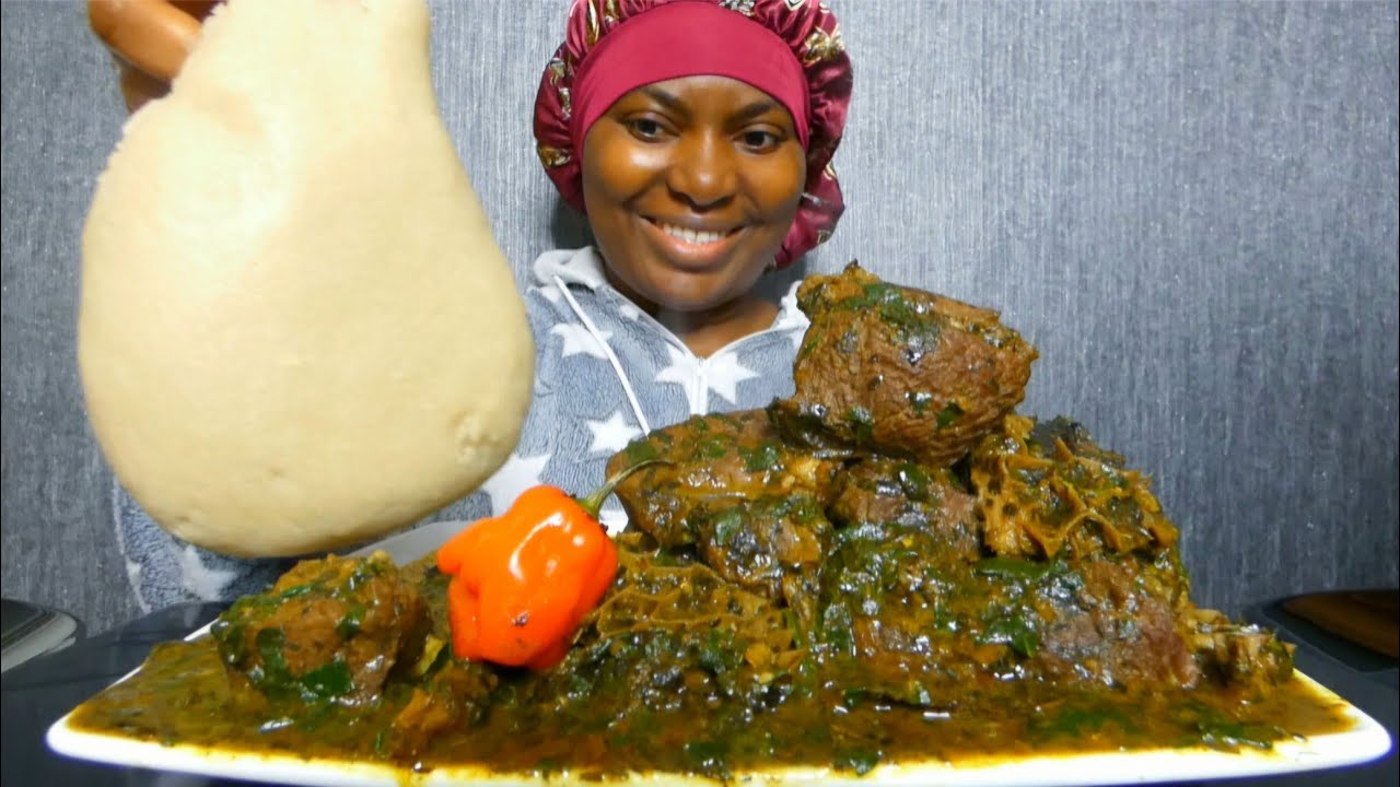 Asmr Mukbang atama soup with fufu/ Nigerian food