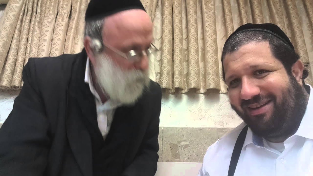 המחשה מדהימה אופן עטיפת טלית איך מתעטפים בטלית רבי דוד הירשמן הרב יונתן שטנצל