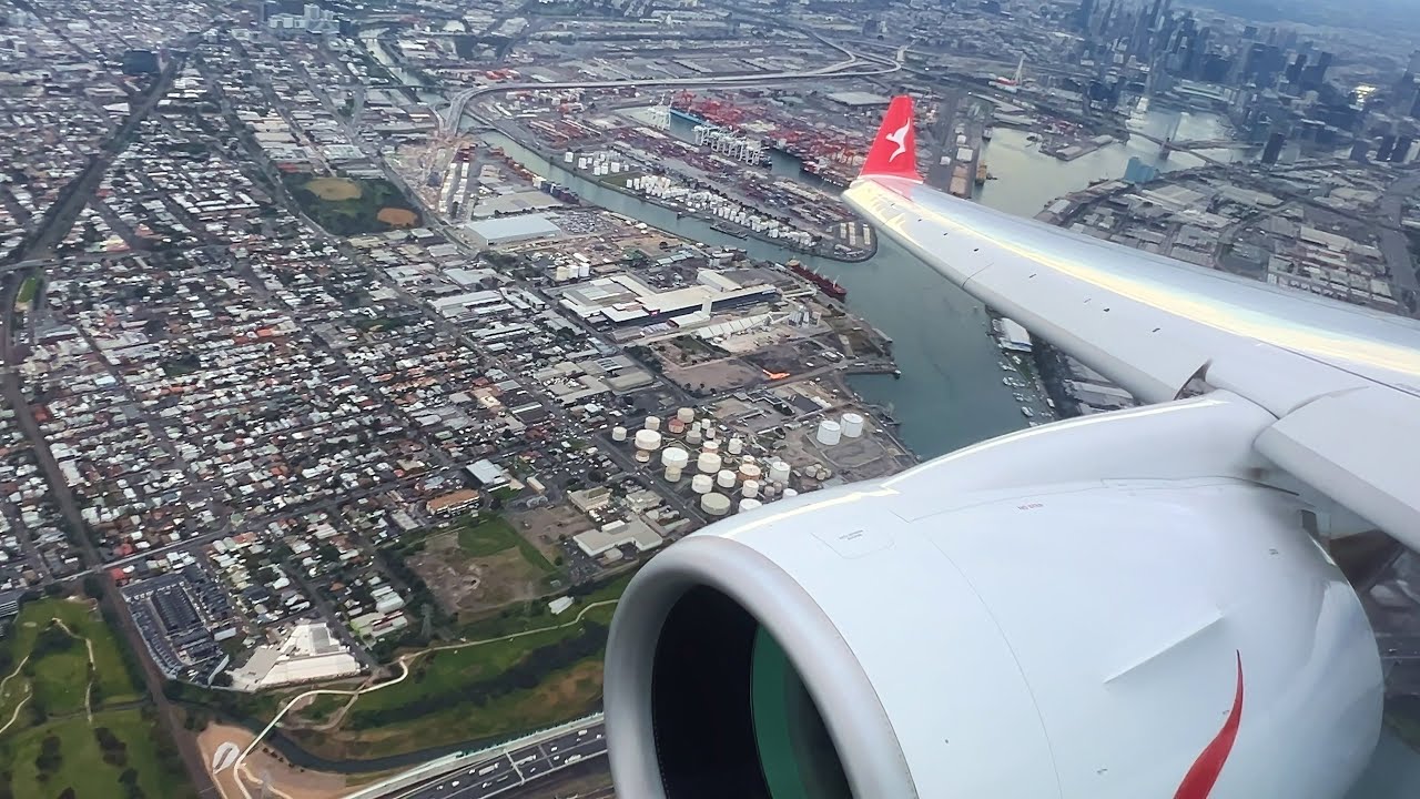 Qantas' New Workhorse - Full Flight Canberra to Melbourne QantasLink QF1275 Airbus A220-300