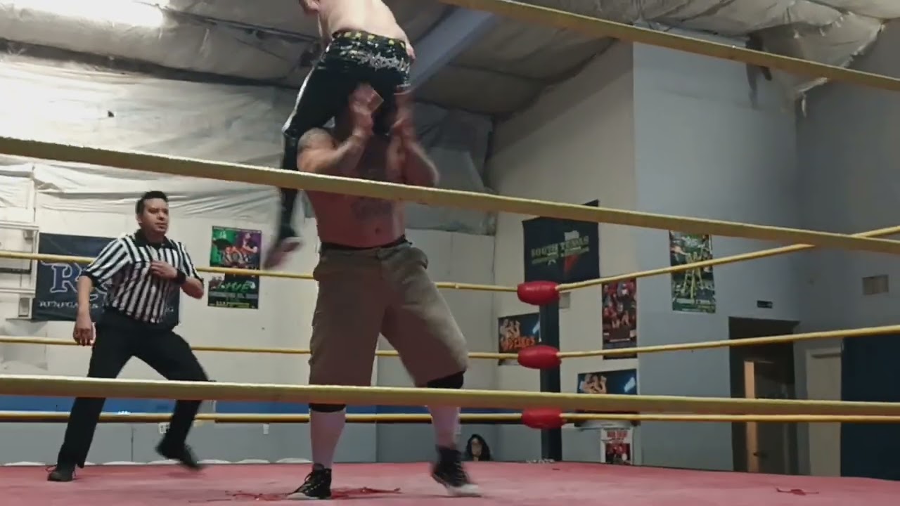 Amazing Pro Wrestling- Super Mex Hernandez VS Soda Pop Hendrix
