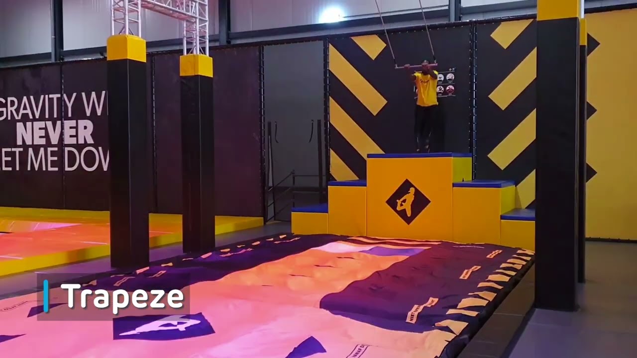 Trapeze Trampoline park | ELI Play