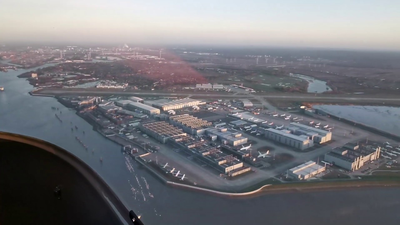 Kurs auf das Airbus-Werk Finkenwerder