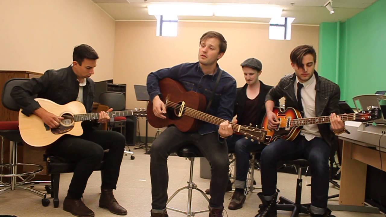 A-Sides: Courrier Perform 