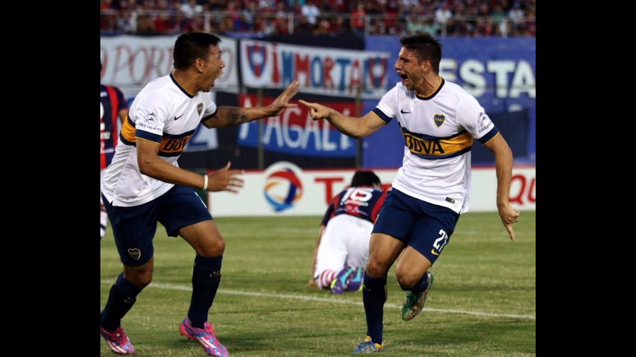 Andrés Chavez & Jonathan Calleri 