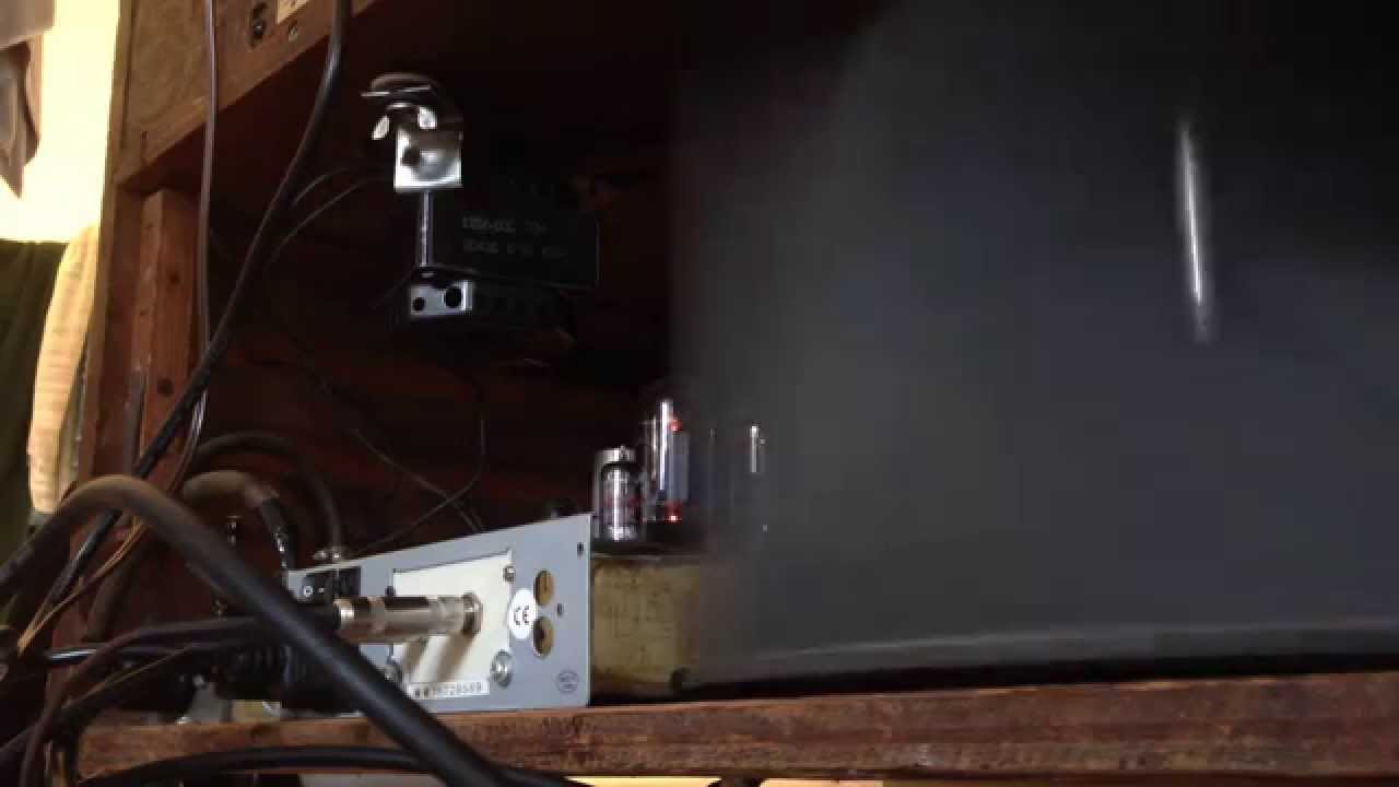 Leslie cabinet demo