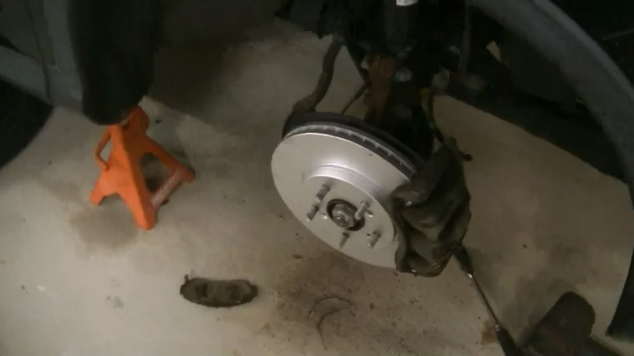 2011-2016 Honda CRV front brake pad and rotor replacement!