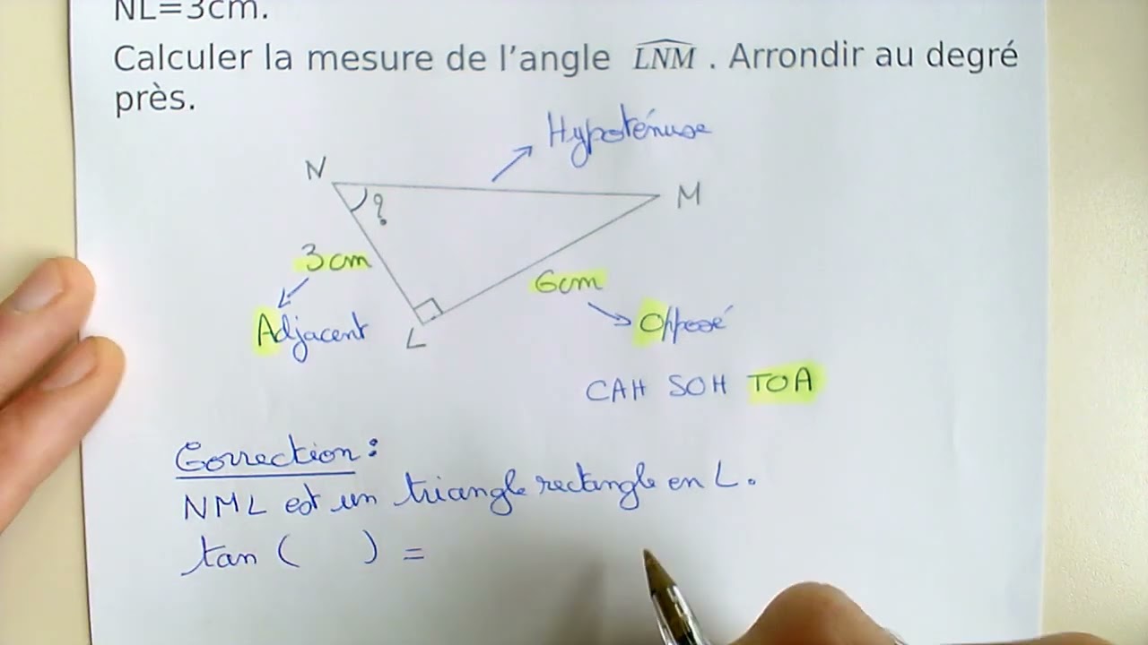 Exercice corrigé de trigonométrie pour calculer un angle