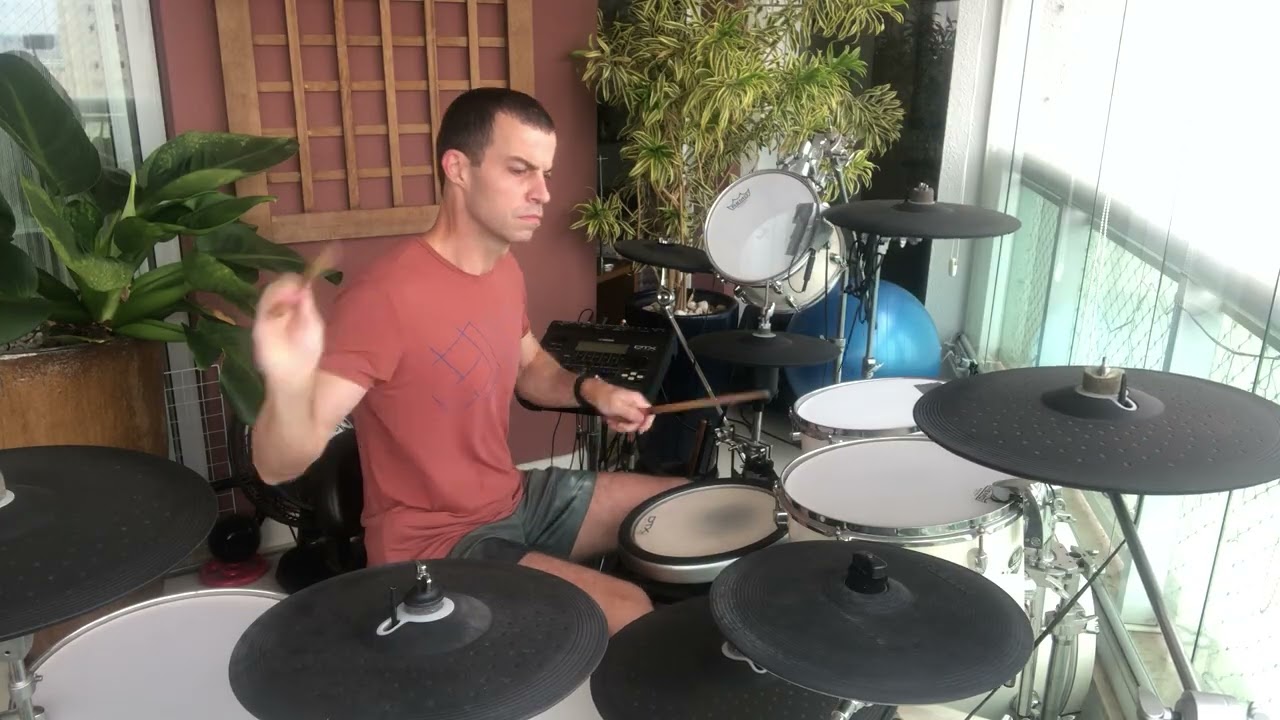 @GabrielLobitsky aqui vai o som sem o módulo. Para ouvir mais sons com o módulo, vai no canal