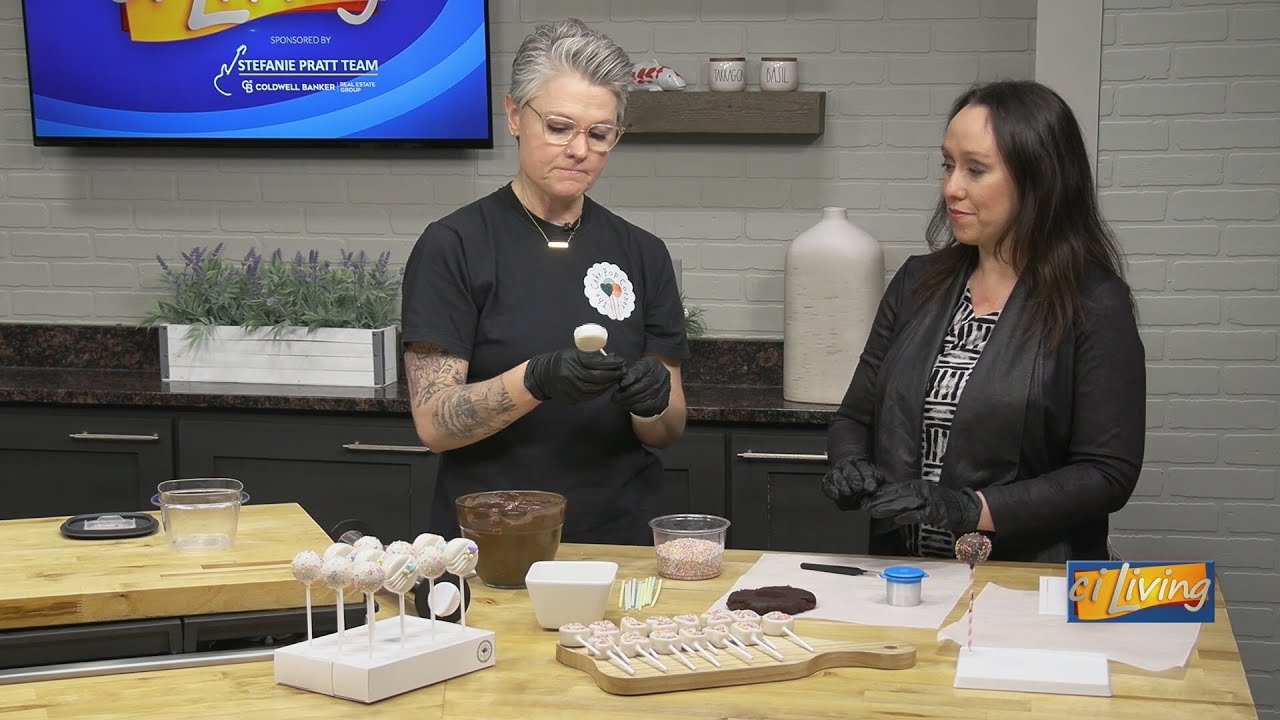 How to Roll Perfect Cake Pop Balls