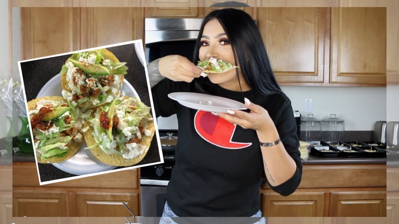 COOKING WITH EVETTE : TOSTADAS DE TINGA