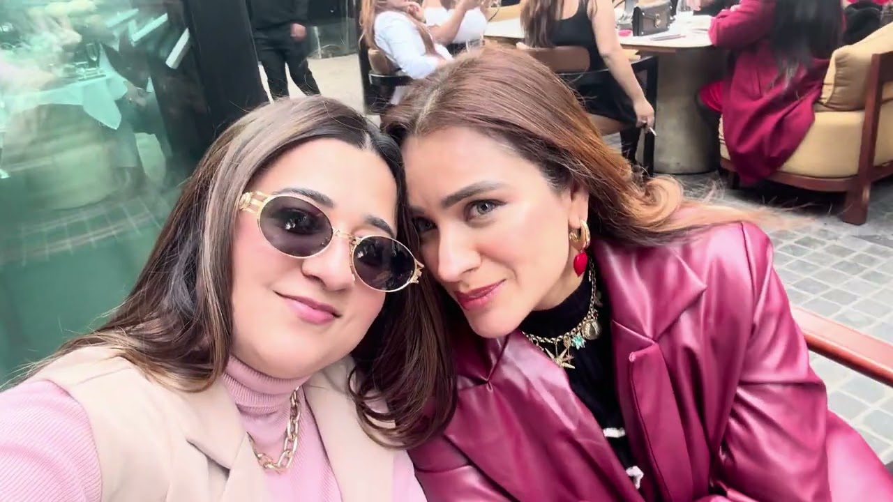 Sunday brunch with friends | #vlog 