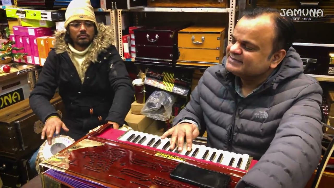 Faasle Aise Bhi Honge by Shibu ji on 4 Line GERMANY Reeds JUBILATE JAMUNA Scale Changer Harmonium