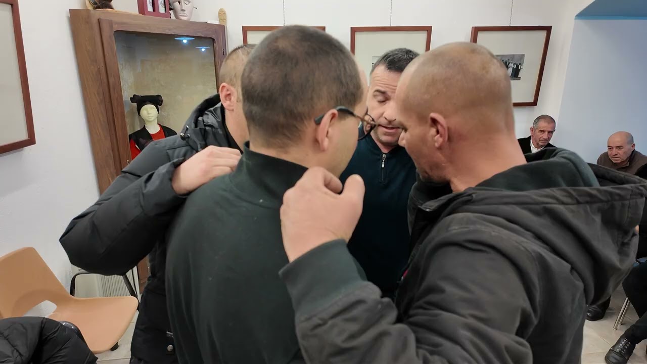 Tenore Santa Rosulia de Benetutti - Boghe sèria e ballu lestru