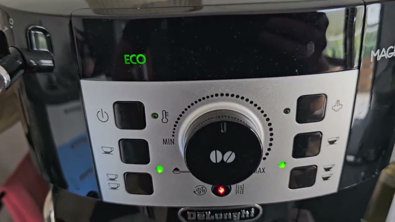 Decalcifiere Delonghi Magnifica S