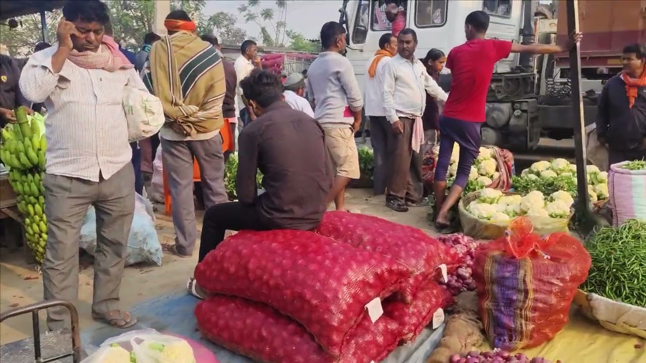 #namaste pranam to patera sabji mandi mein aap sabhi ko swagat hai aap log hamare channel ke subsc