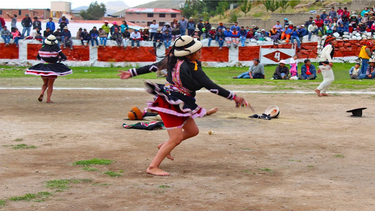 DANZA CHINKA CHINKA-FESTIVAL DE DANZAS 2017//Challhuahuacho// QORISONQO PRO.