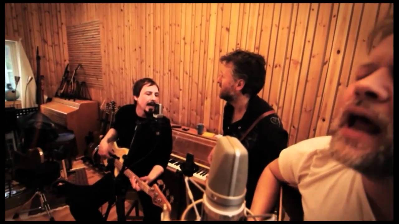 COUNTRY MUSIC - FRODE ELLINGSEN