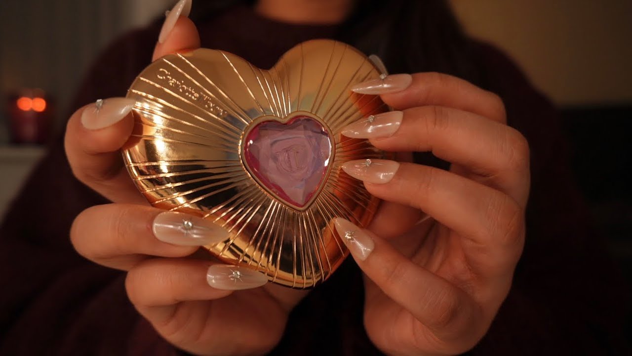 ASMR Tapping & Scratching On Pretty Makeup 💖