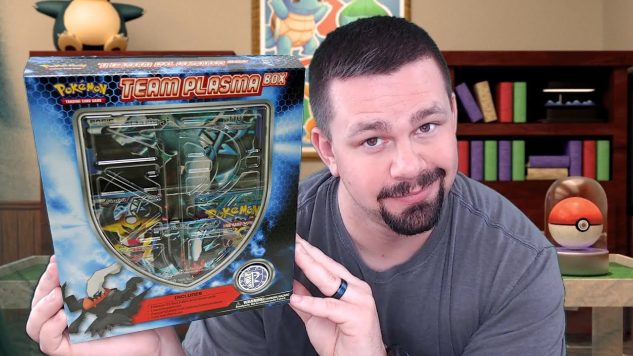 Opening a Team Plasma Box of Black and White Pokemon Cards!