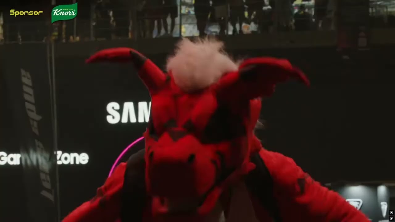 Gameathlon 2025 Cosplay Parade - Growlmon