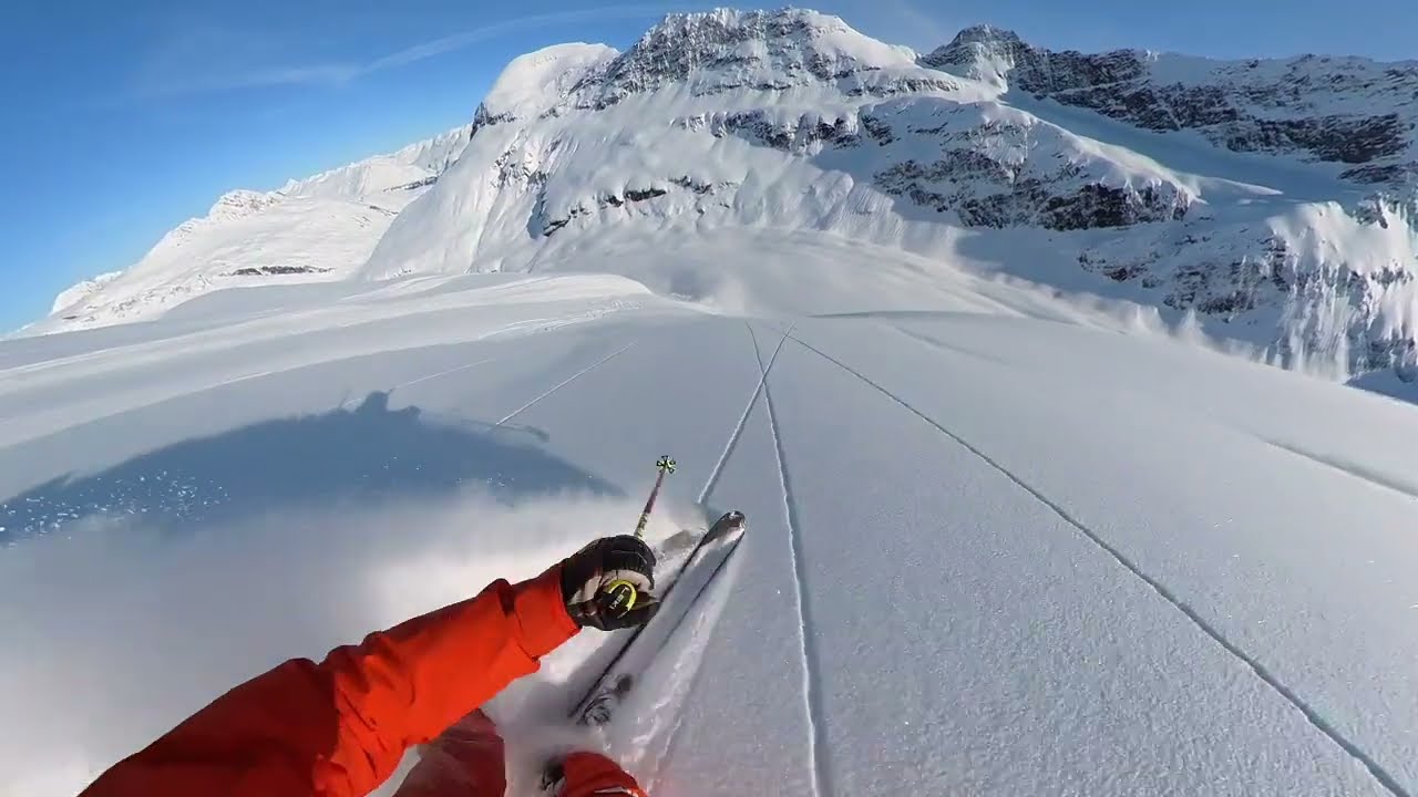 Skiing A Perfect Powder Run in Valdez, Alaska