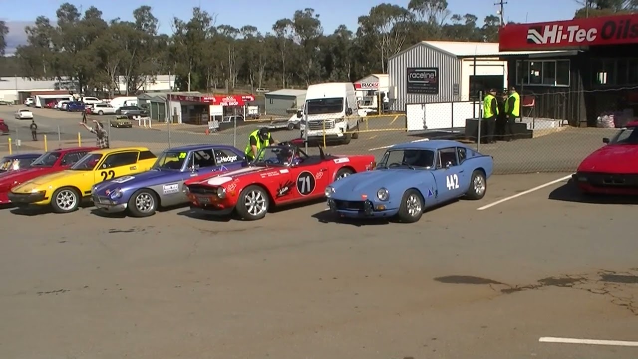 Triumph Challenge 2024 Cars and noise