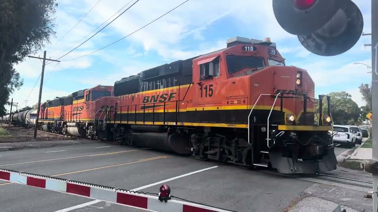 BNSF 115 leads the 748 Job back towards Watson Yard at Cabrillo Ave 