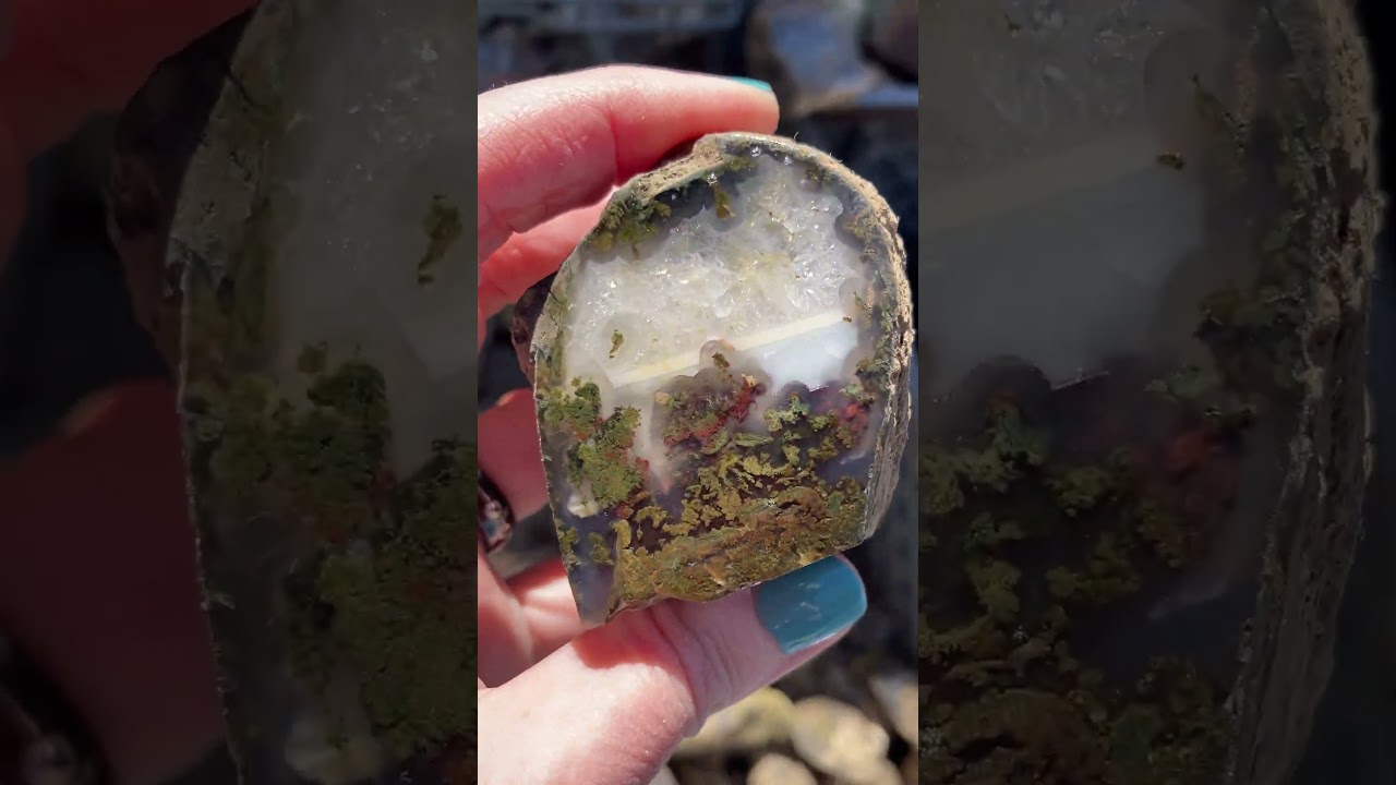 Surprise Agate nodule! #thesubmissivestone #agates #rockhound