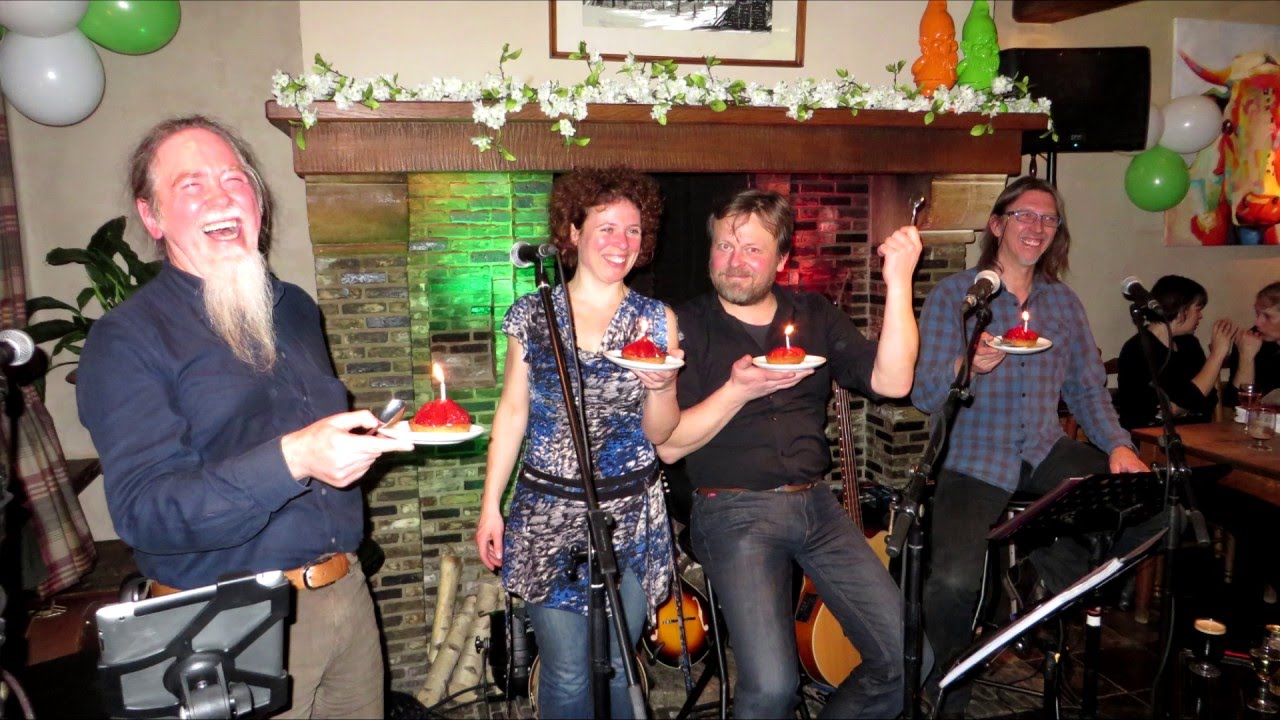 Star Of The County Down (performed live by eClectic Ox)