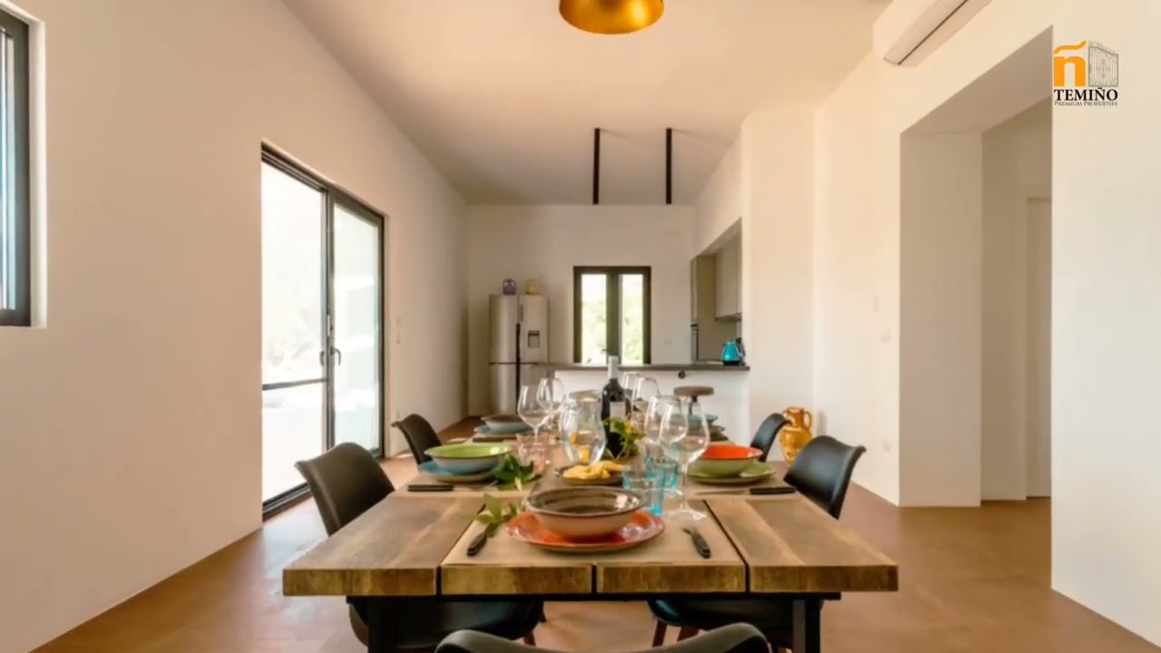 VILLA CON TRULLI, PISCINA E GIARDINO | Ostuni (BR), Puglia Italy | Temiño Premium Properties