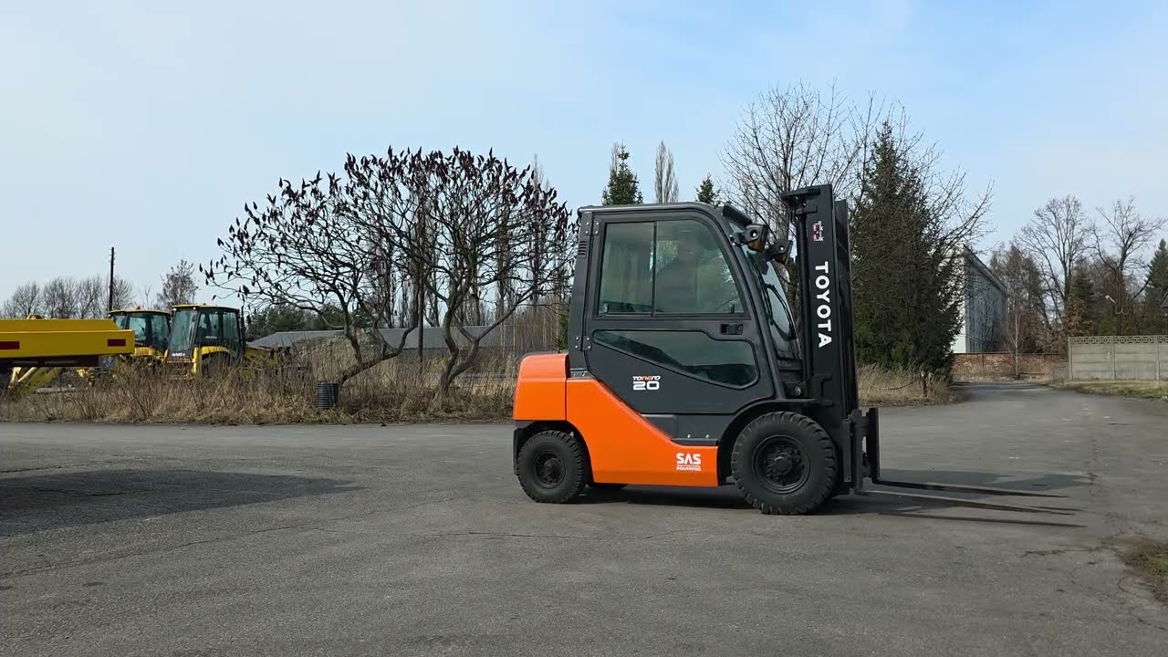 FORKLIFTEC - Toyota 8FDF20 - Duplex z wolnym skokiem FV3300