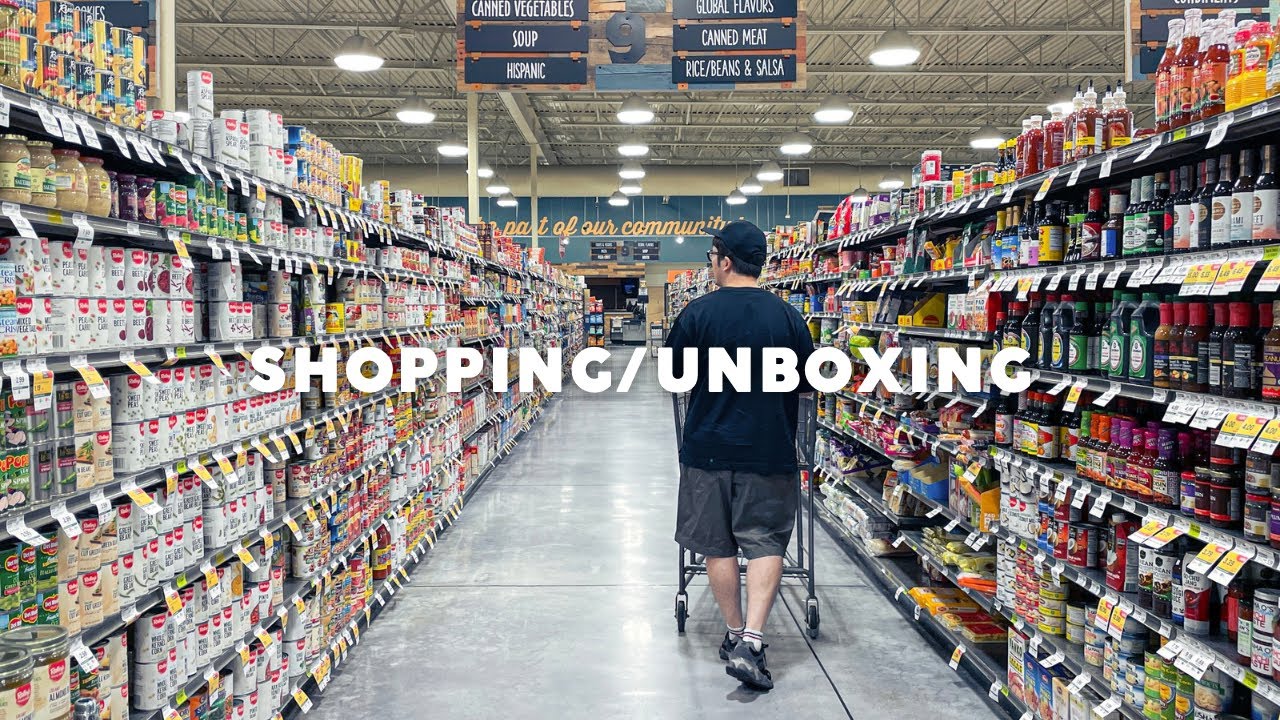 【Vlog】夜のアメリカのスーパーで買い物 | 送料2万円📦 日本から届いた荷物開封 | 呪術廻戦ディフォルメシール神引き【駐在】ENG SUB