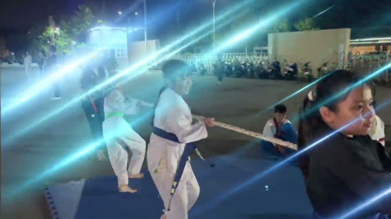 Buổi học chiều cuối năm có gì dzui hông!