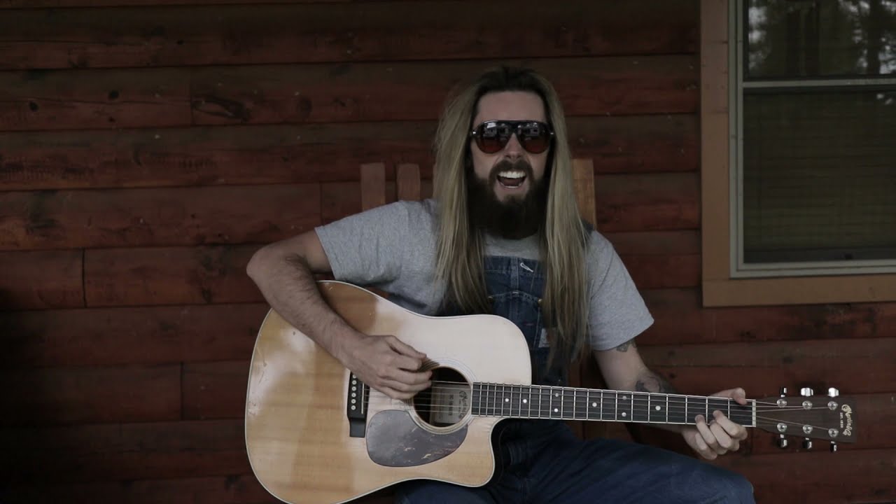 Sticktight Akins - Hillbilly Hollywood (Official Music Video)