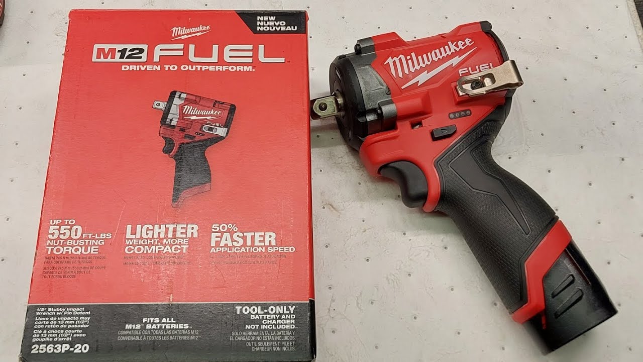 Ударный гайковерт Milwaukee 2563-20 M12 FUEL 1/2 дюйма. Распаковка.