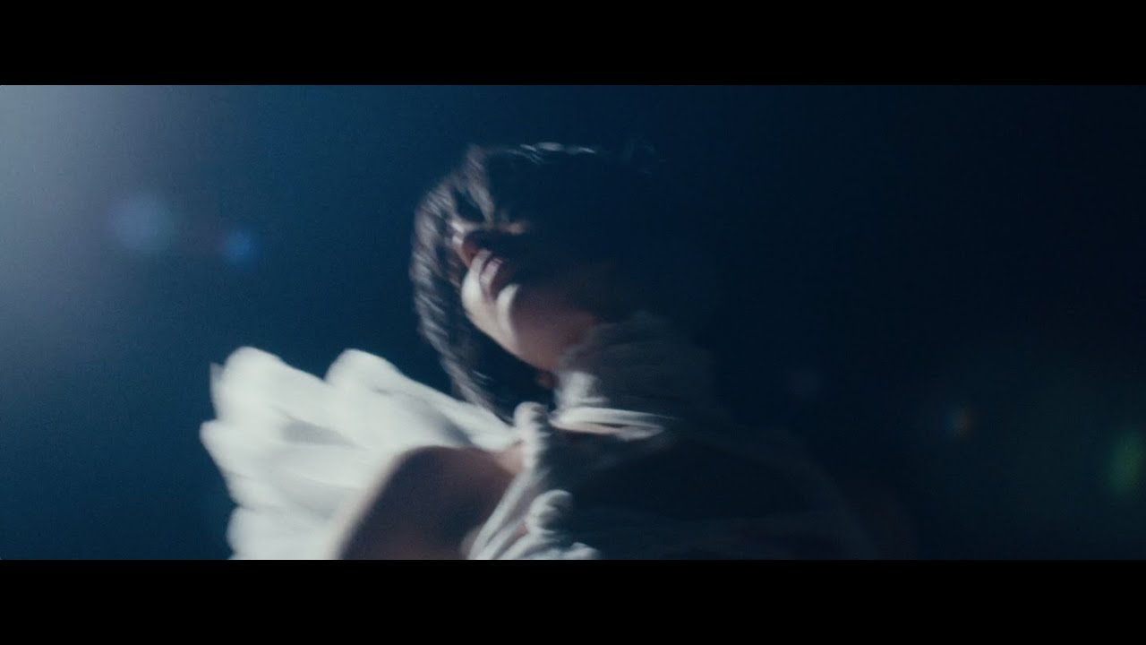 Macha Ravel - Traume (Official Video)
