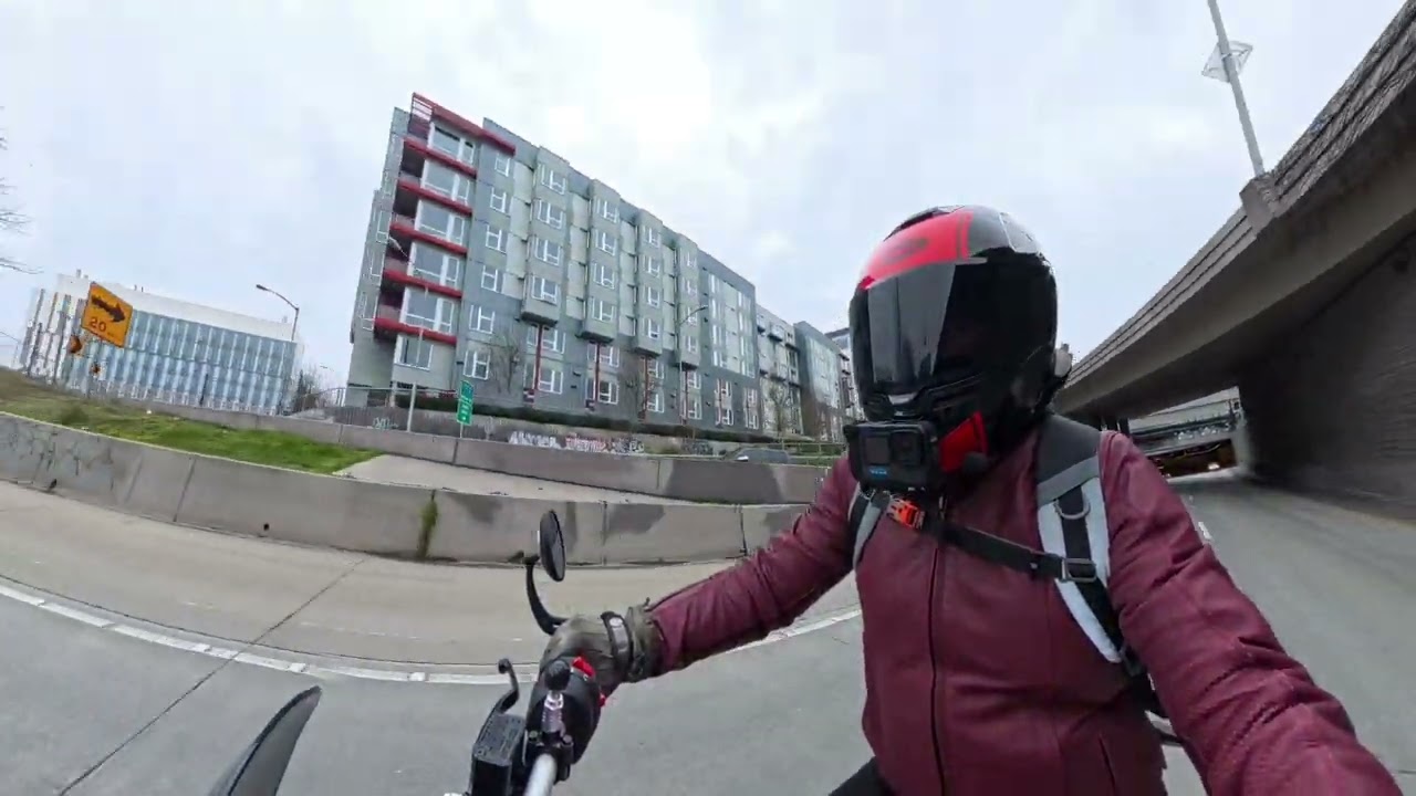 Speed 400 ride through Seattle 99 tunnel
