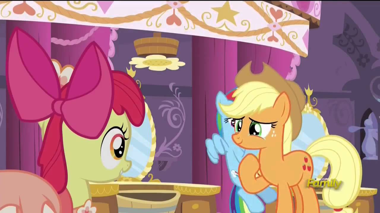 My little sister's all grown up! - Applejack