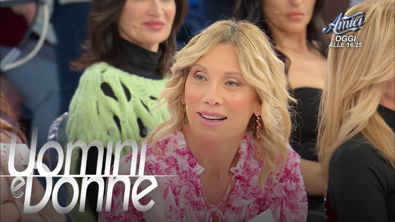 Uomini e Donne, Trono Over - L'opinione di Tina sulla conoscenza tra Nicola e Sabrina