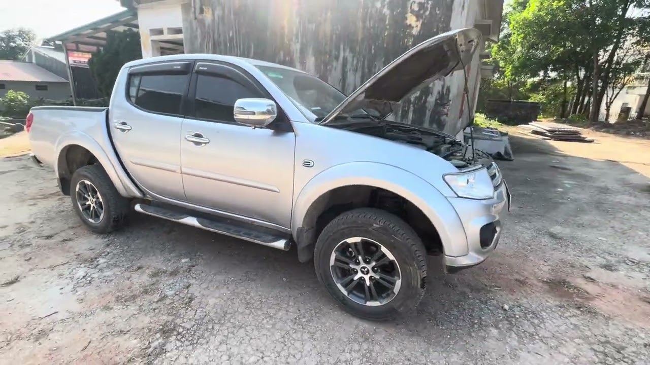 Ae yêu thích gầm cao,máy thoáng,sx 2014,2 cầu,std ,tư nhân chủ đủ,lh 0916967333 0973393448