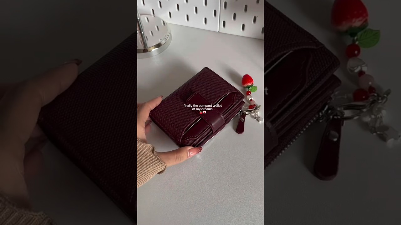 maroon compact wallet𐙚 #wallet #compact #minimalist #musthave #women #girl #style #Outfit #Fashion