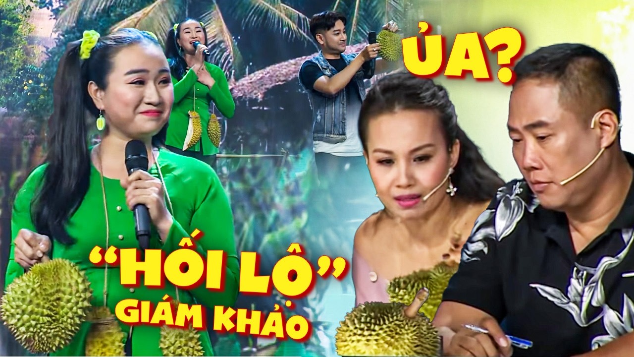 Giám khảo HÚ HỒN trước món quà 