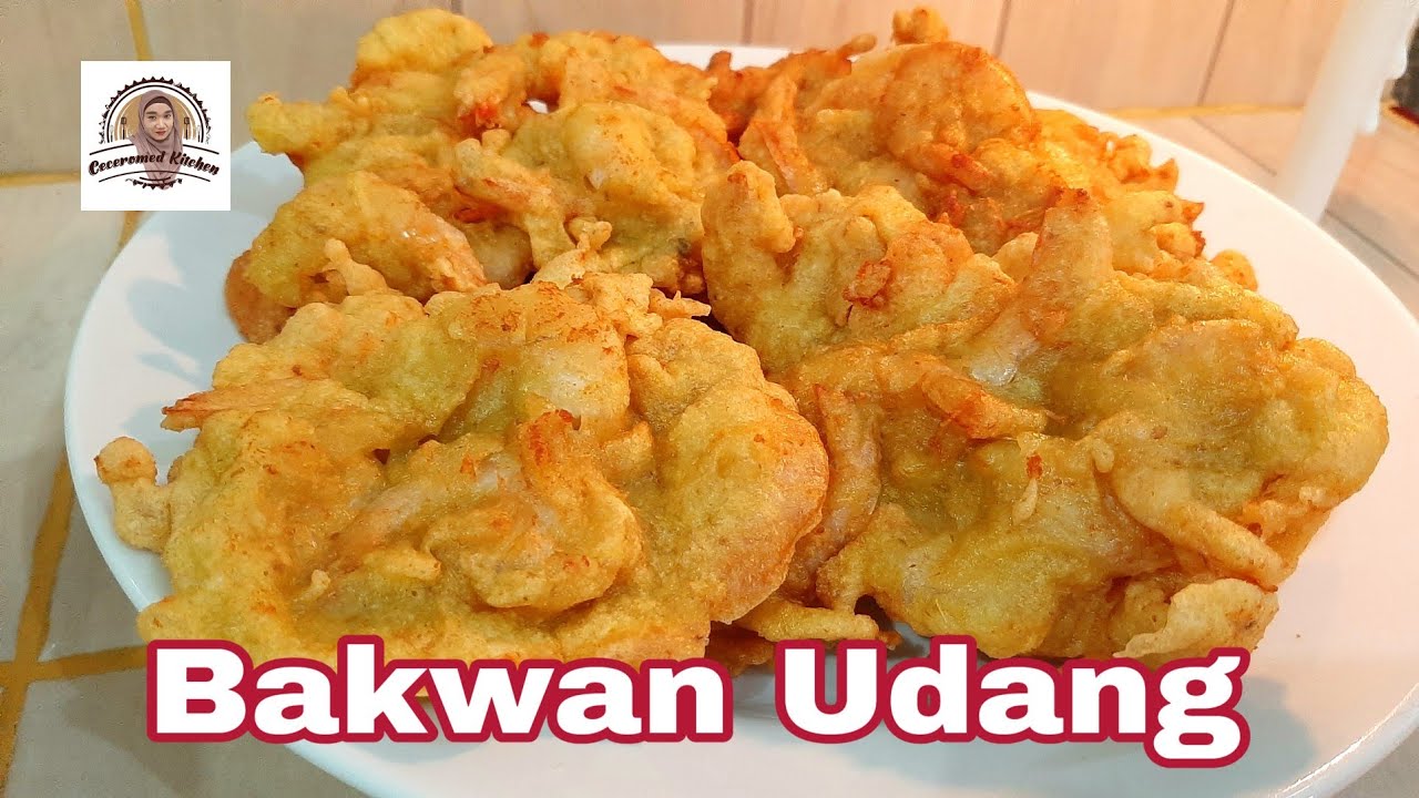 Bakwan Udang, Bukan Peyek Udang. Udah Dingin Tetep Enak.