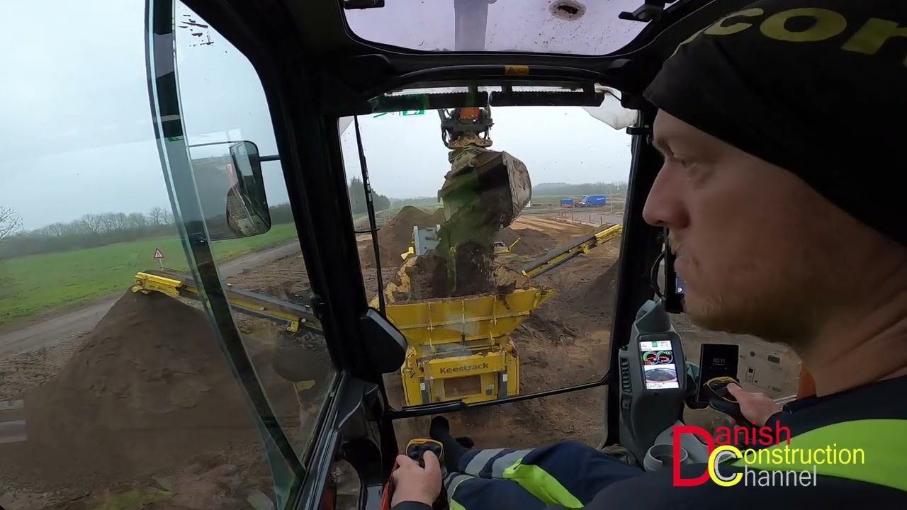 Sorting Dirt On A Keestrack K3 Scalper