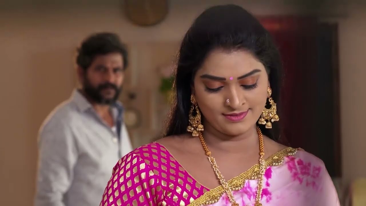 Shruti ఫోన్ విరుస్తుంది, Gopal తెలియజేస్తాడు. | Radhamma Kuthuru | Full Ep. 176 | ZEE Telugu