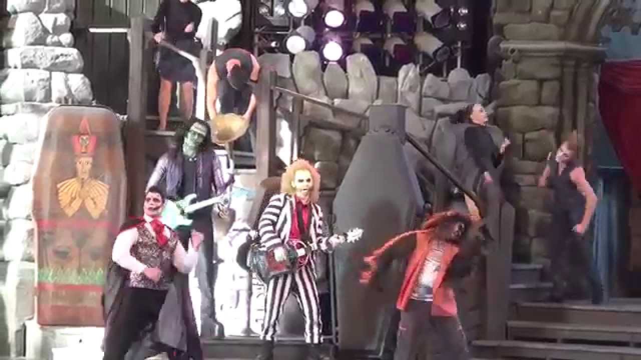 Beetlejuice Graveyard Mashup (2015)