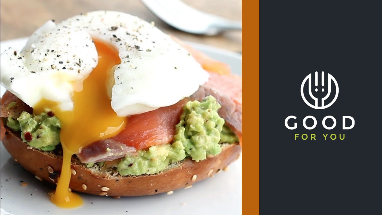 Healthy Chilli Avocado Salmon Poached Egg on a Bagel
