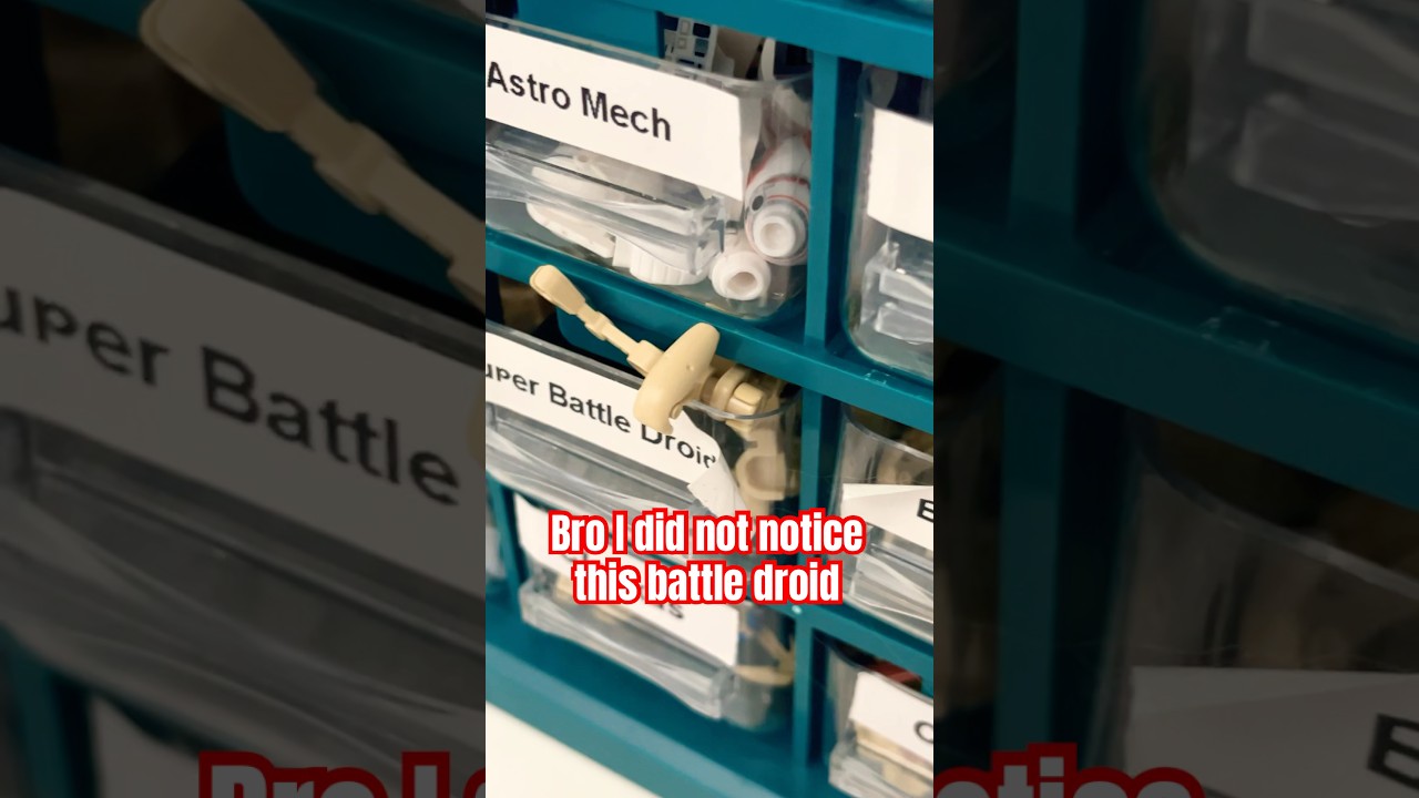 Look at this battle droid 