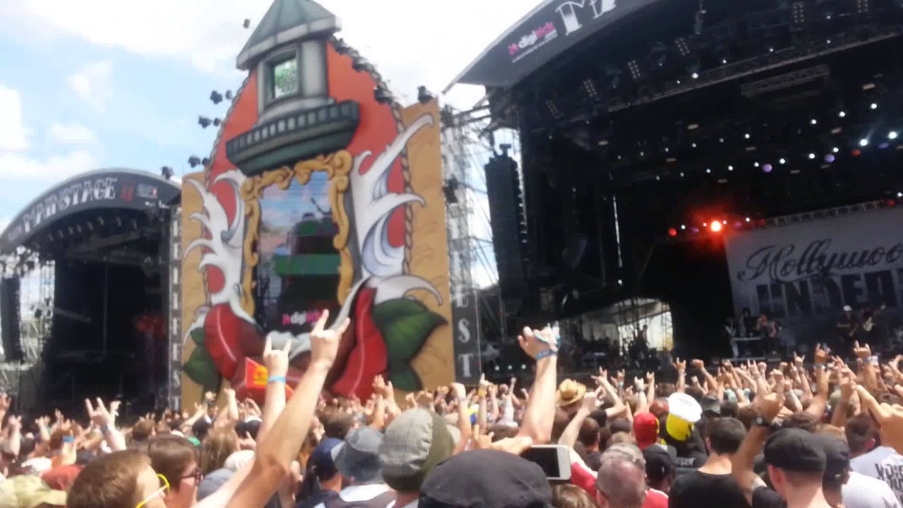 HOLLYWOOD UNDEAD - HELLFEST 2015 - LIVE RAPCORE