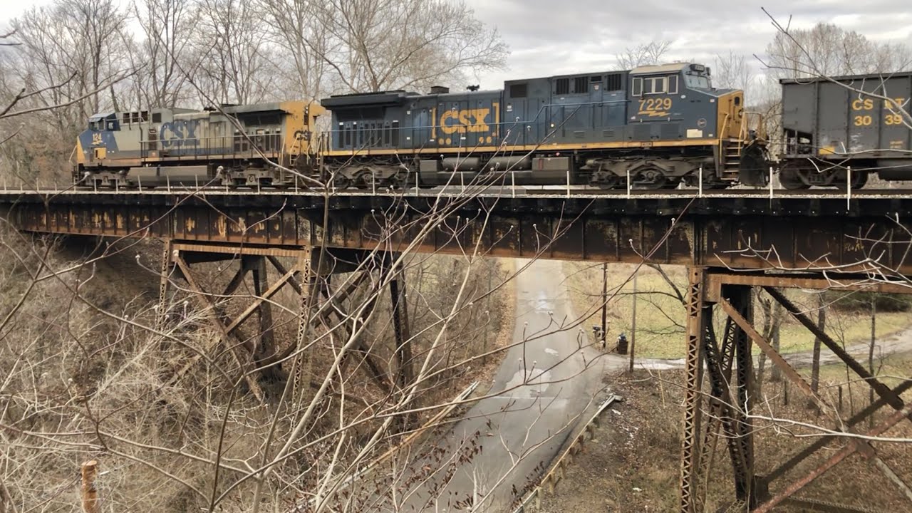 Look Where I Climbed To Film Coal Train Crossing Giant Trestle! Train W/DPU & Radar Check Fast Train